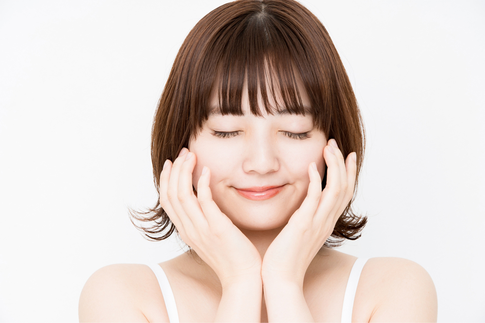 コスメコンシェルジュが教える！30代以降にシミやそばかすが目立ってくる理･･･